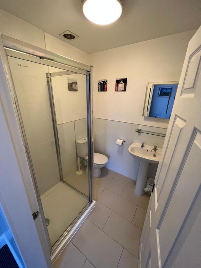 Lost Guest House Aberdeen Esterno foto