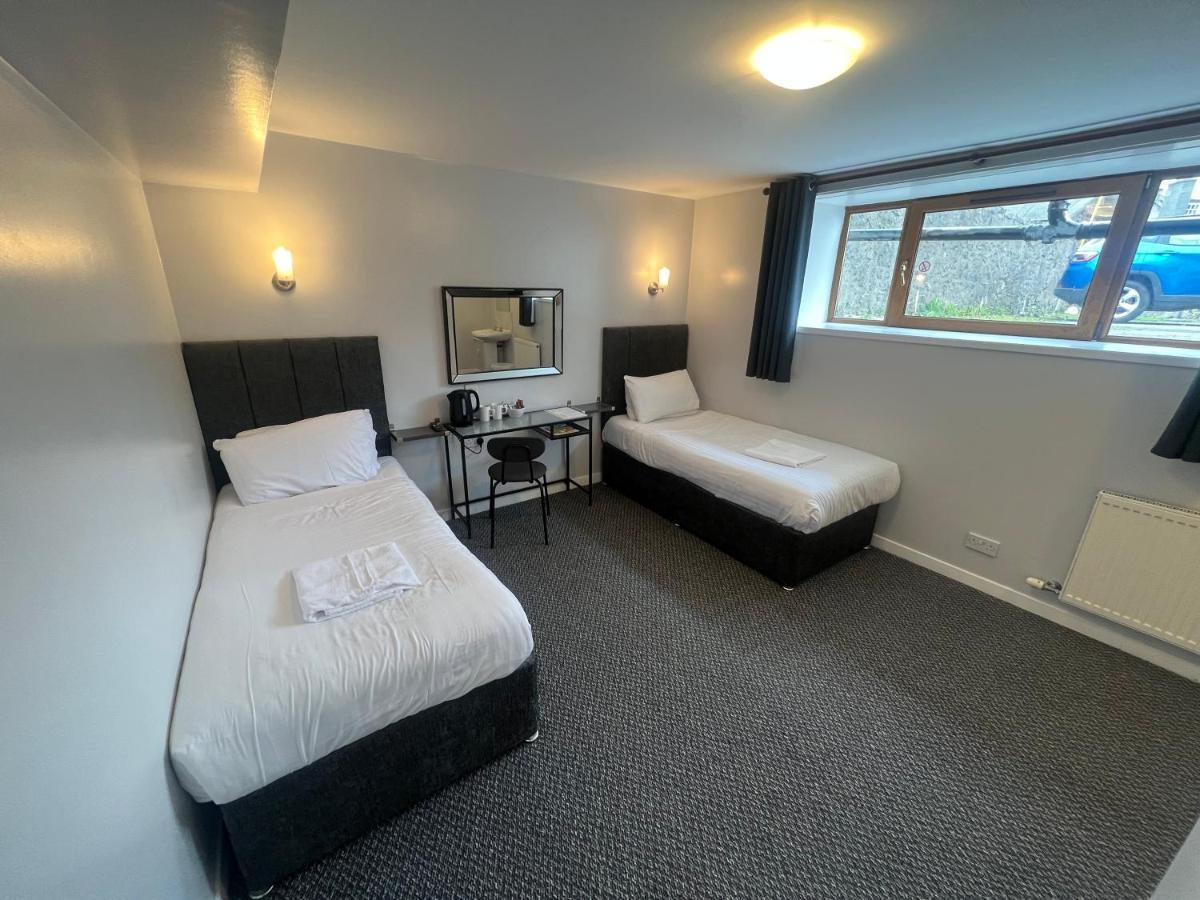 Lost Guest House Aberdeen Esterno foto