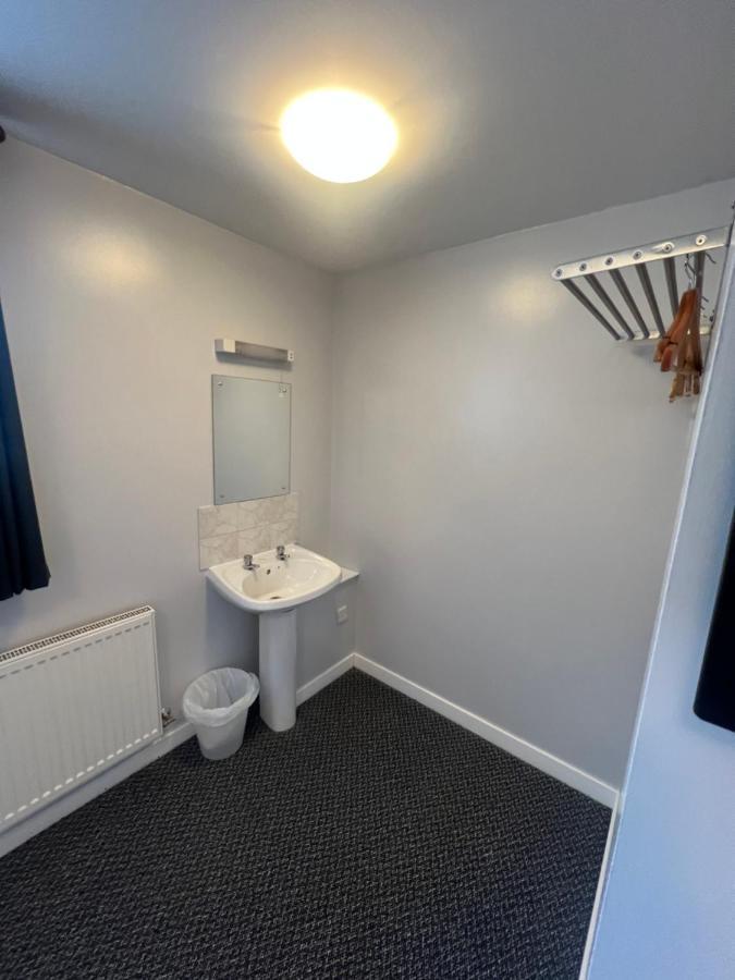 Lost Guest House Aberdeen Esterno foto