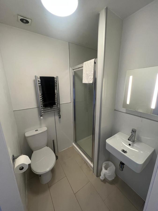Lost Guest House Aberdeen Esterno foto