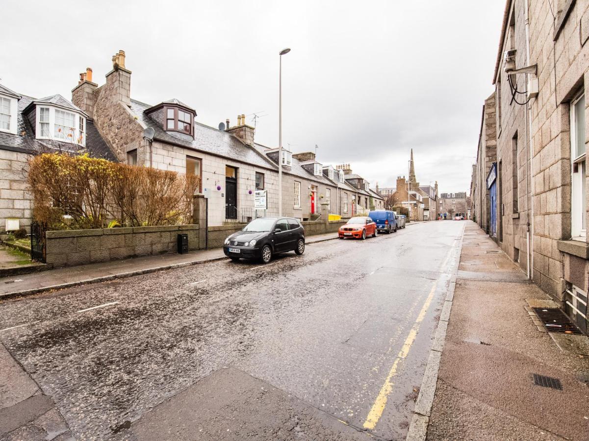 Lost Guest House Aberdeen Esterno foto